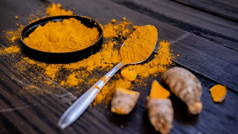 Bio-Kurkuma Kapseln: 5 Produkte im Vergleich
