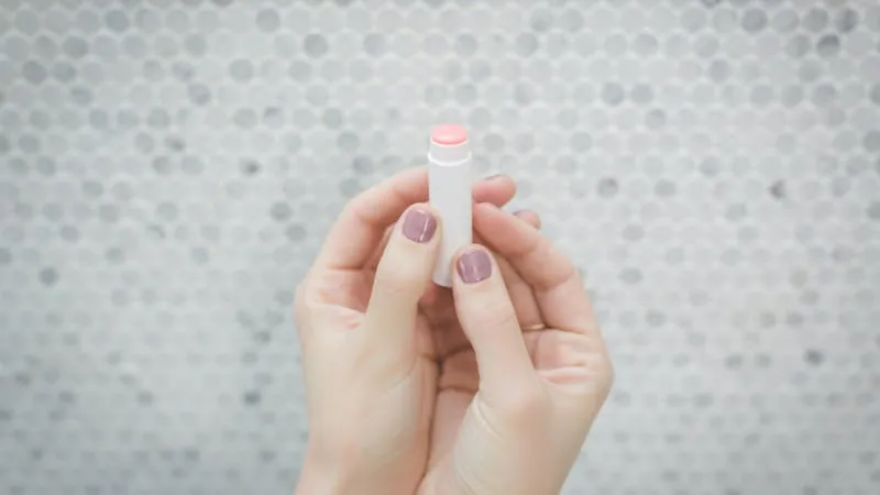 Bio-Lippenpflege: 5 Produkte im Vergleich