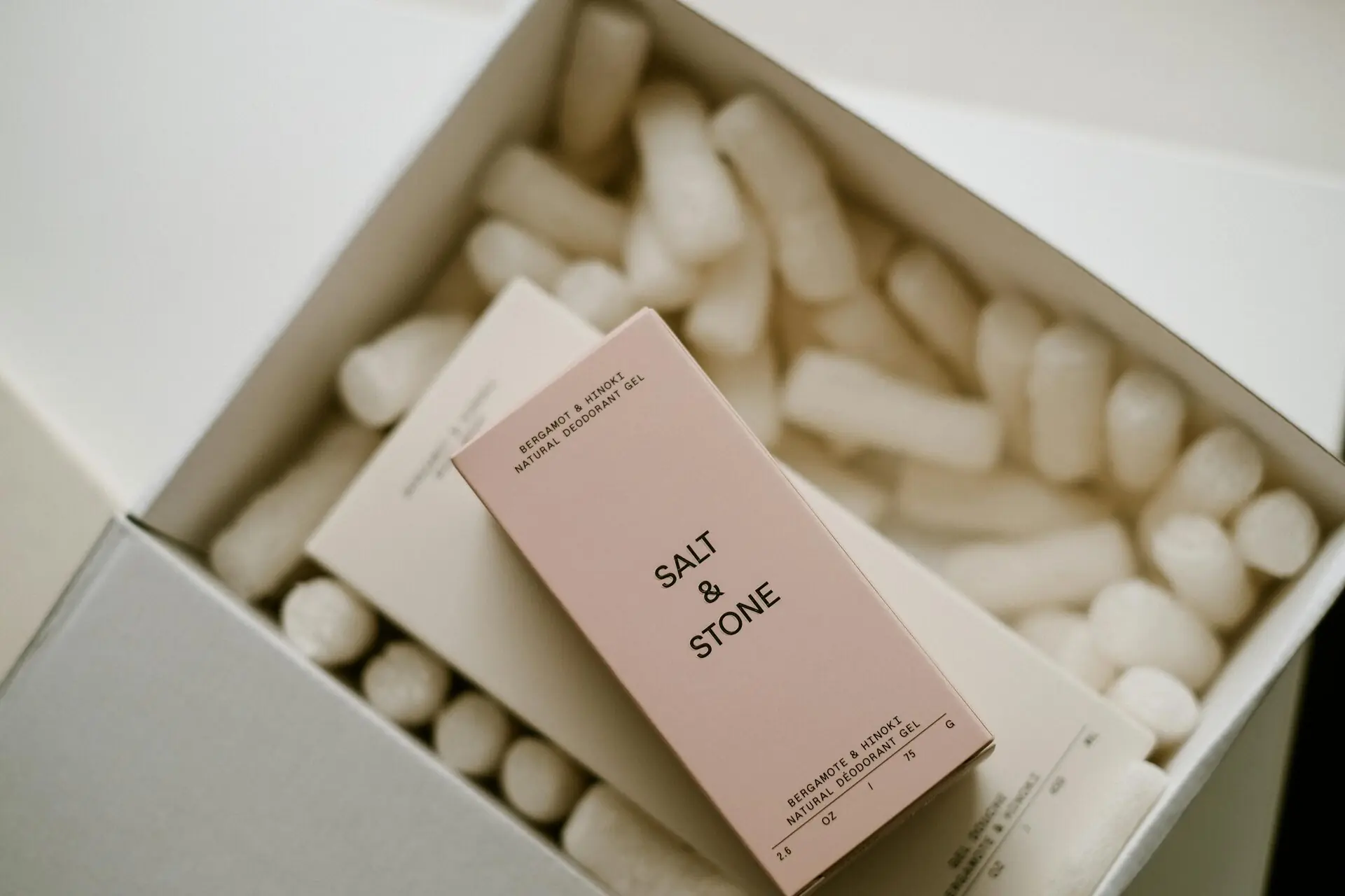 Naturkosmetik Deo Test 2026: 6 Bio-Marken im Vergleich